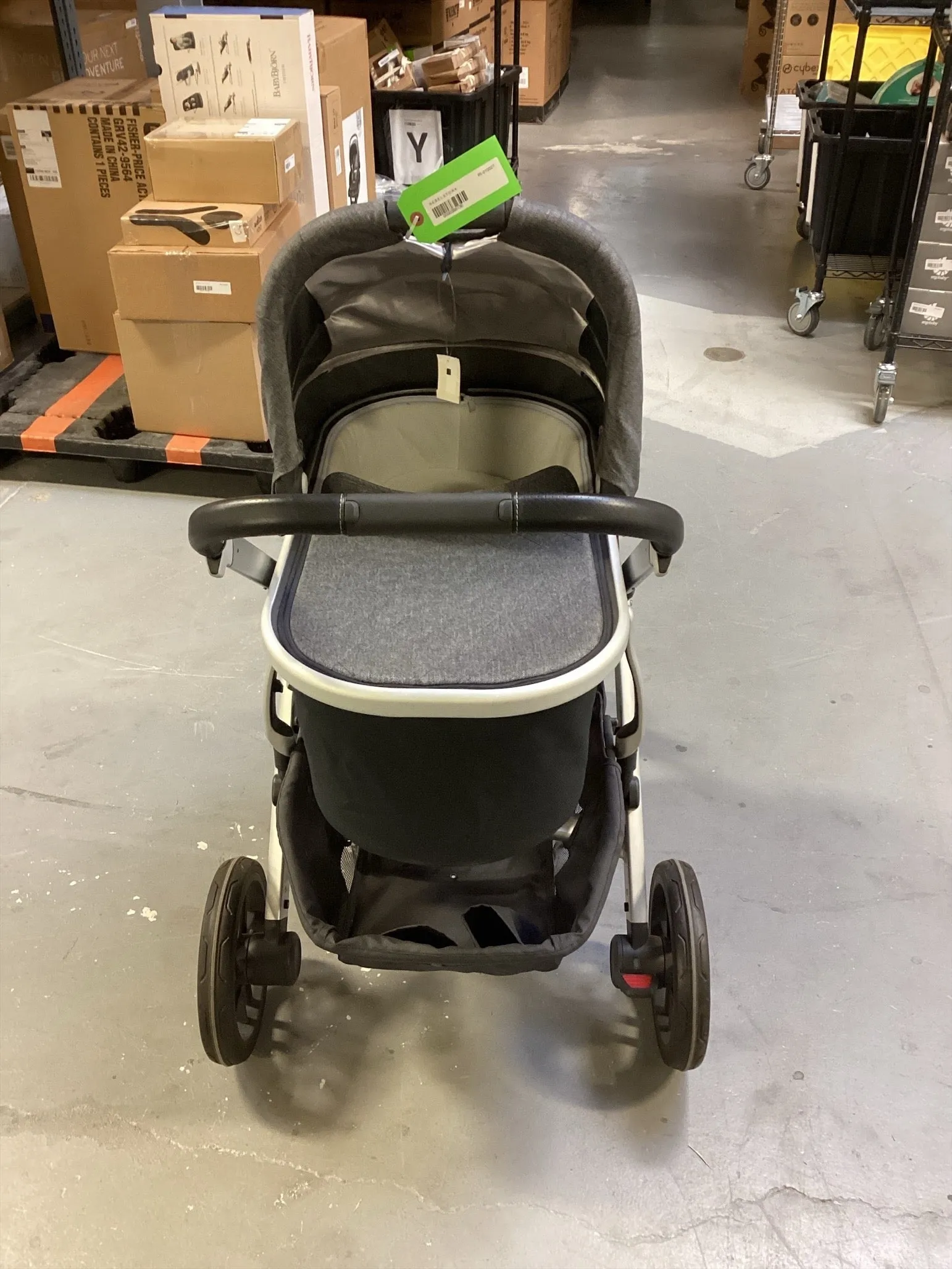 Vista V2 Stroller - Gregory Bassinet and Frame only (See Description)
