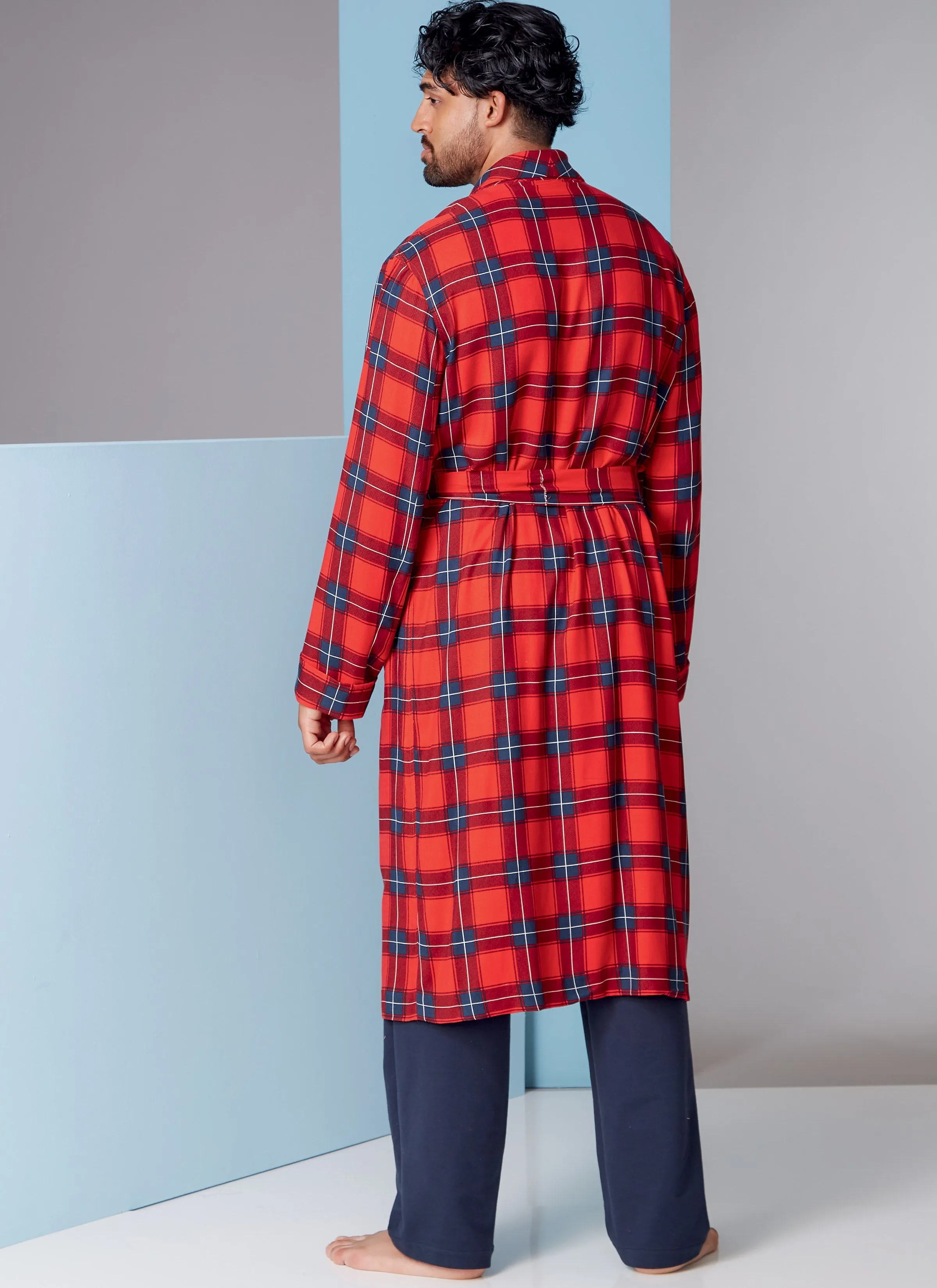 Vogue 1855 Mens Robe and Belt Pattern